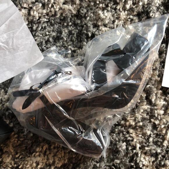 NWT COACH Talina Suede Sandal - Picture 8 of 9